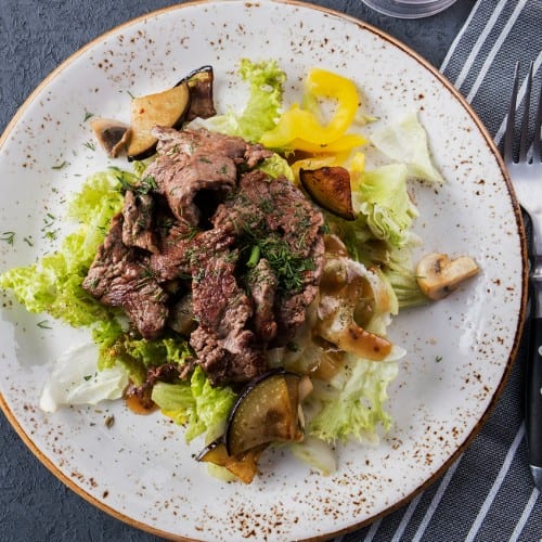 Grilled Beef Salad (Yum Nuea).